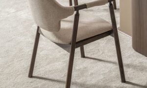 Luna Chair