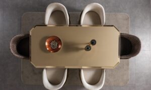 Diamond Table